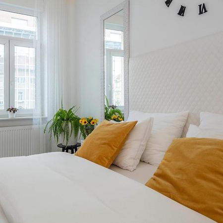 Alenka'S Place, Fiber Optic Wi Fi Загреб Екстериор снимка